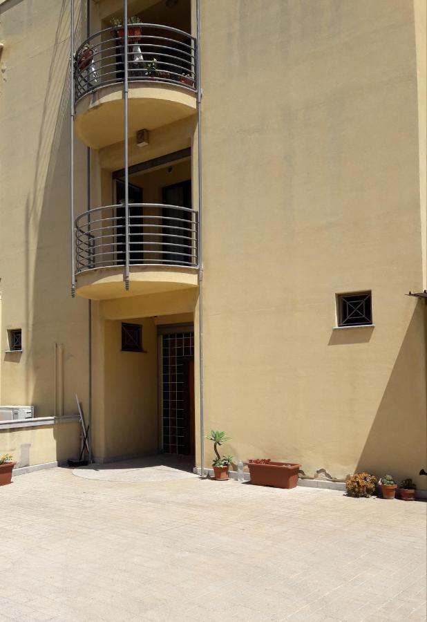 Residenza Del Borgo Apartment Trapani Exterior foto
